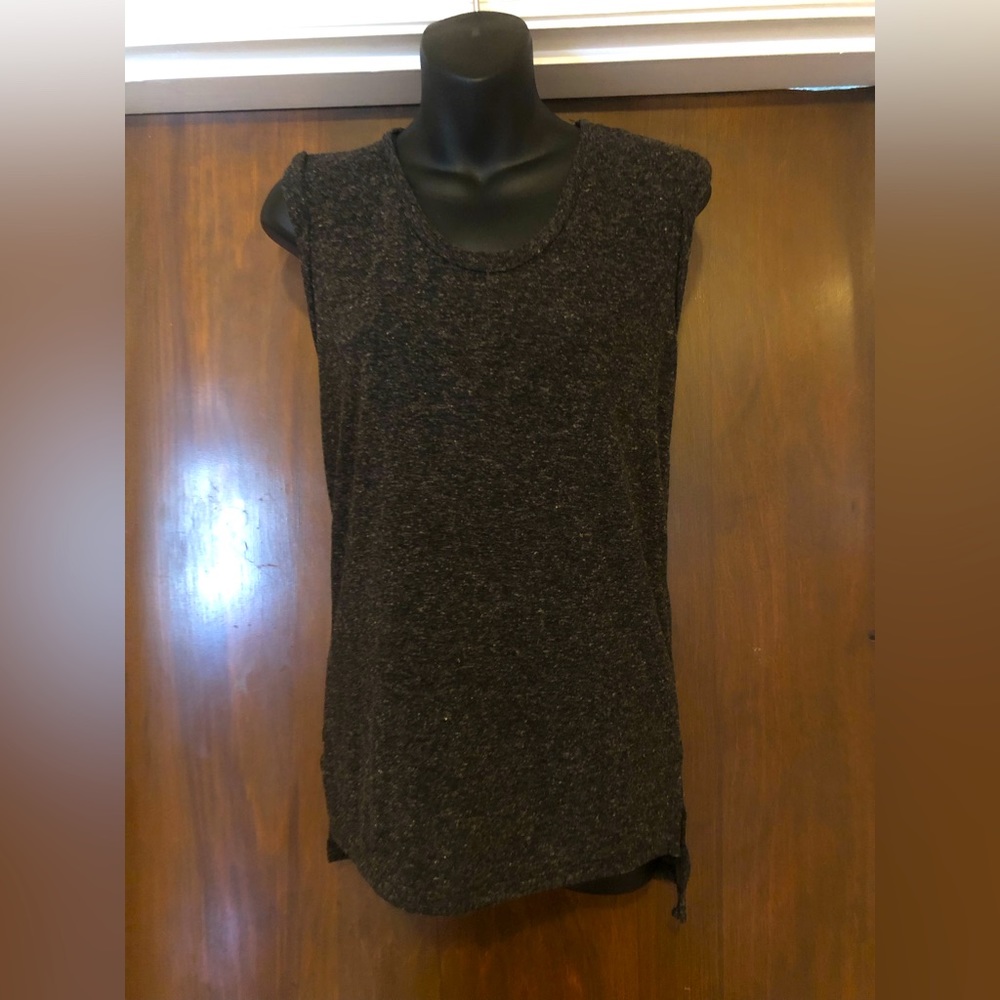 Lily White Gray Tank Top - size S